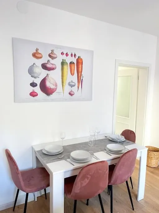 Suite Sapphire & Balcony 312 Prague