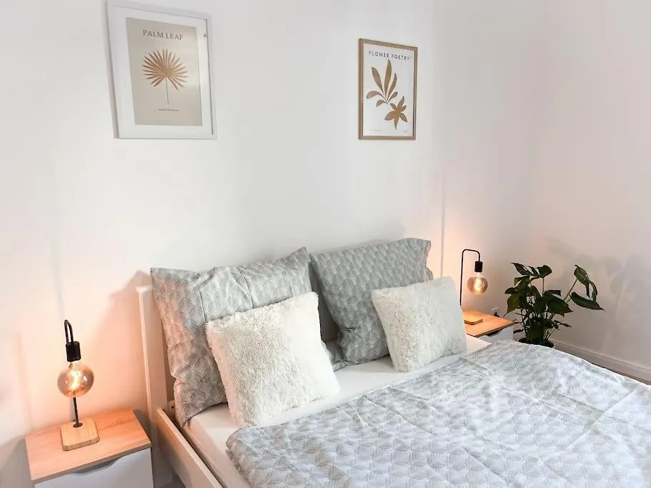 Suite Sapphire & Balcony 312 Prague